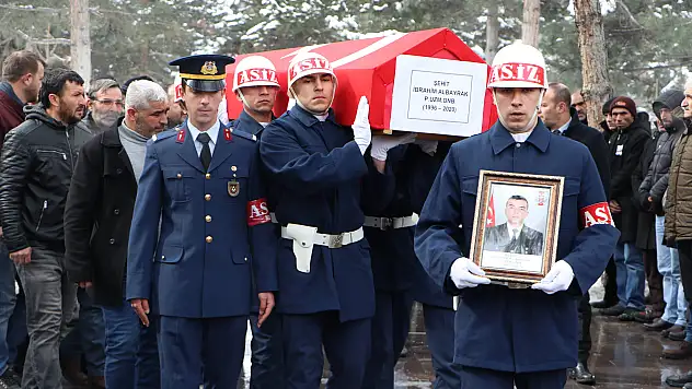 İdlib şehidi son yolculuğuna uğurlanıyor