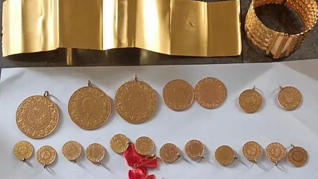 1.7 milyonluk takı hırsızlığı: Kameradan kaçamadılar!