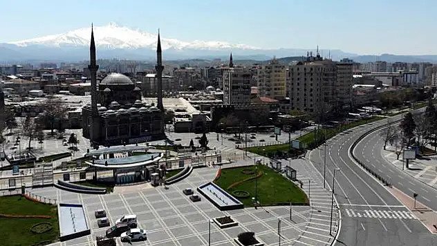 Sokağa çıkma kısıtlamasında yeni düzenleme yapıldı