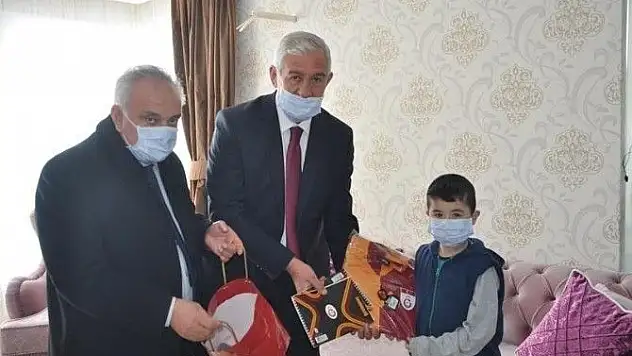 İl Milli Eğitim Müdürü Elmalı'dan anlamlı ziyaret