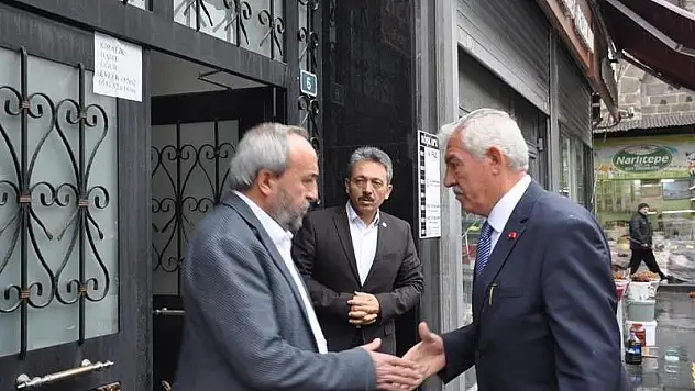 İl Milli Eğitim Müdürü Osman Elmalı Eğitim -Bir -Sen Kayseri Şubesini Ziyaret Etti