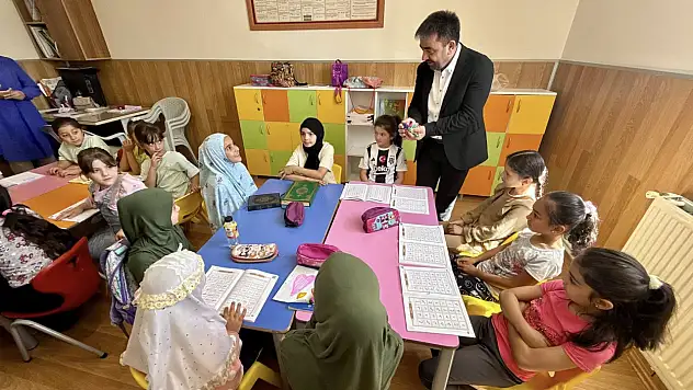 İl Müftüsü Yaz Kur'an Kurslarını ziyaret etti
