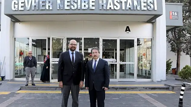İl Sağlık Müdürü Benli'den ERÜ Hastaneleri Başhekimi Güney'e Tebrik Ziyareti