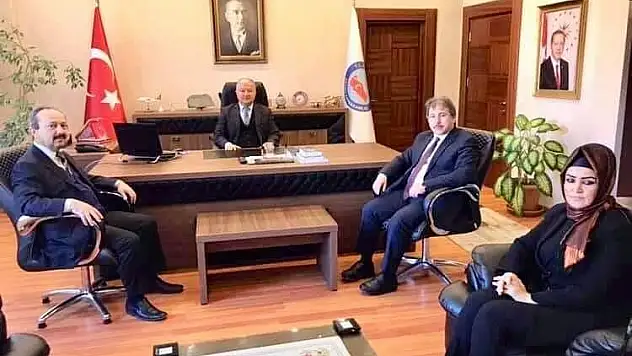 İl Sağlık Müdürü Benli Kaymakam Duru'yu Makamında Ziyaret Etti
