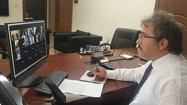 İl Sağlık Müdürü Benli, Pandemi Sürecini İlçe Sağlık Müdürleri ile Değerlendirdi
