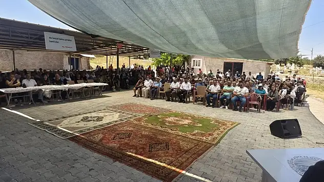 İlçede dikkat çeken kalabalık! Neden bir araya geldiler