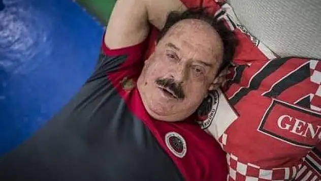 İlhan Cavcav yoğun bakımda