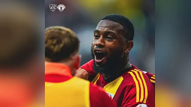 İlk yarı Kayserispor'un üstünlüğüyle tamamlandı