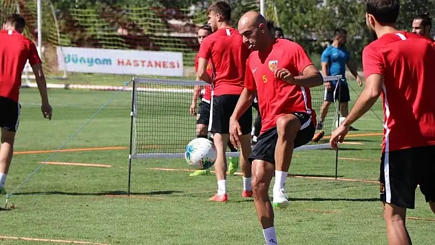 İM Kayserispor, yeni sezon hazırlıklarını hız kesmeden sürdürüyor