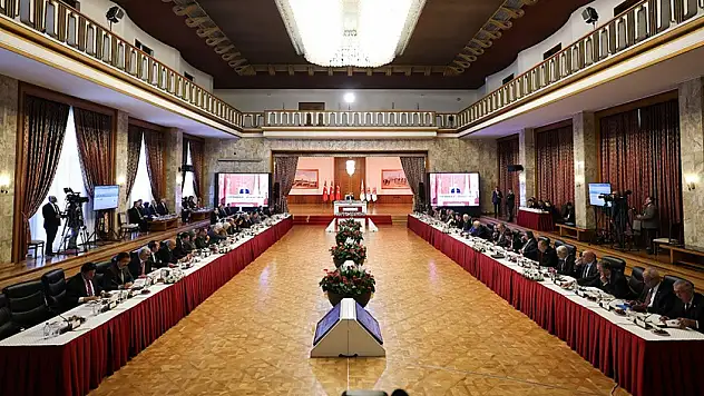 İmralı'ya gidecek heyetin için Kayserili o isim de yer alacak mı?