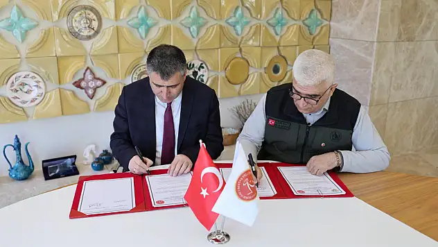 İmzalar atıldı! Üniversitede bakın ne yapılacak?