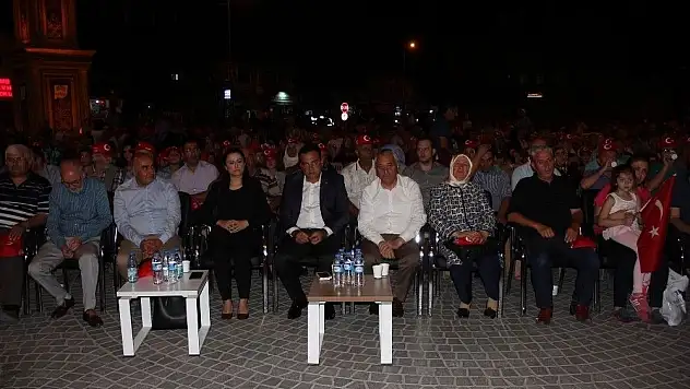 İncesu halkı 15 Temmuz Demokrasi Nöbetinde meydanları doldurdu
