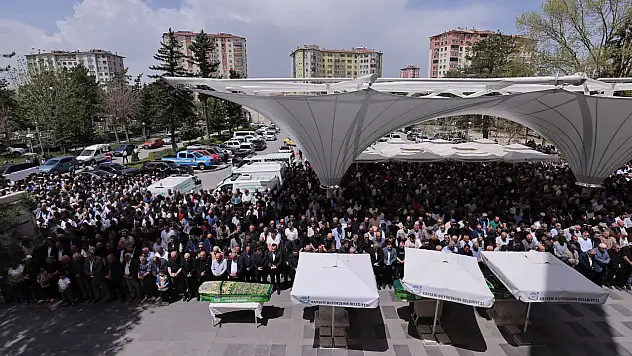 Kayserili iş insanı Yelkenoğlu son yolculuğuna uğurlandı
