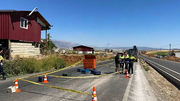 İş makinesi kardeşlere çarptı: Ölü ve yaralı var
