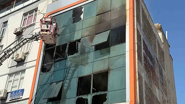 İmalathanede çıkan yangın kontrol altına alındı