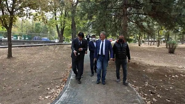 İsa Yusuf Alptekin Parkı'nda çalışmalar devam ediyor