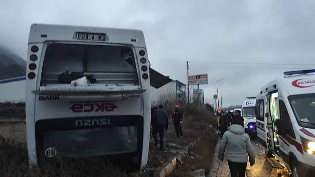 İşçi servisi takla attı: 1'i ağır 22 yaralı var