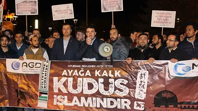 'İsrail çok yakında nasıl bir yıkılışa uğrayacağını görecektir'