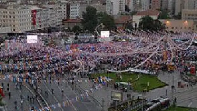 İŞTE AKP'NİN MİTİNGİ