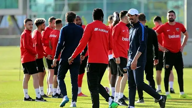 İstikbal Mobilya Kayserispor, Akhisarspor hazırlıklarına başladı
