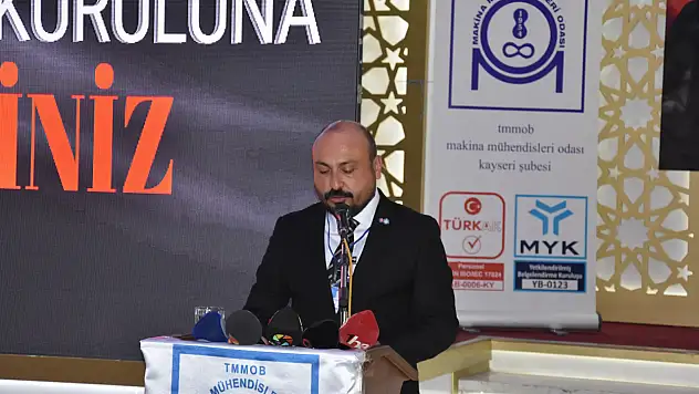 'İstiklal Marşı'mız bütünüyle aziz milletimizin karakterini yansıtmaktadır'