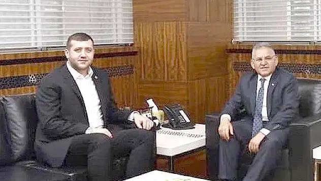 İTTİFAKTA BÜYÜKKILIÇ ÇIKMAZI!