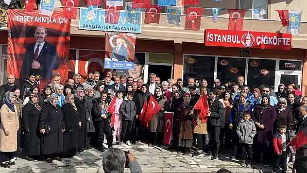İYİ Parti Akkışla'da destek istedi