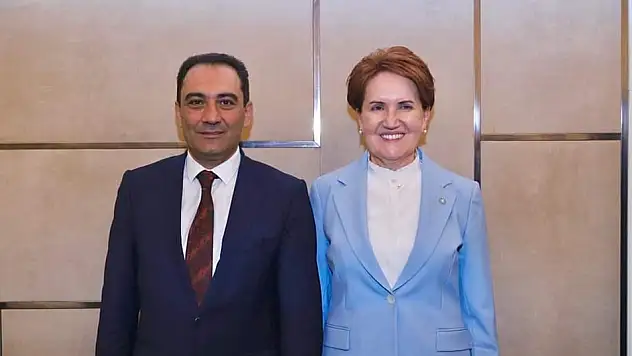 İYİ Partili eski Başkandan istifa çağrısı