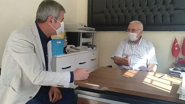 İyi Partili Kazım Yücel Sahabiye'nin Sorunlarını Dinledi
