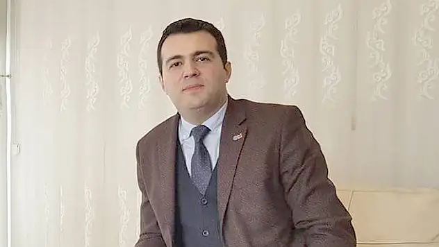  İYİ Partili Özvarinli: Belediyeler harama el uzatmadıklarını ispat etmelidir