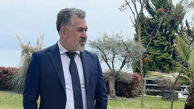 İYİ Partili Sedat Kılınç: Kimse kimsenin ebedi dostu değil, ebedi olan tek şey çıkar!