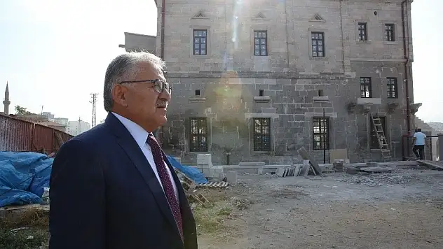 Jandarma Konağı yıl sonunda hizmete hazır

