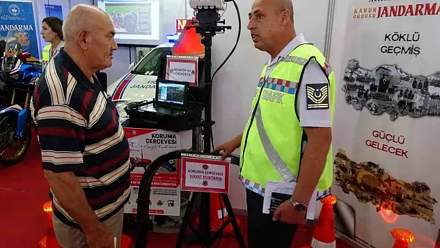 Jandarmadan güvenli traktör kullanımı uyarısı