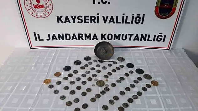 3 kişi gözaltına alındı...