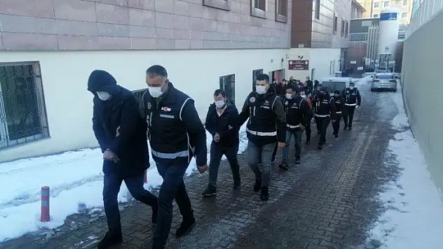 5 kişi tutuklandı!