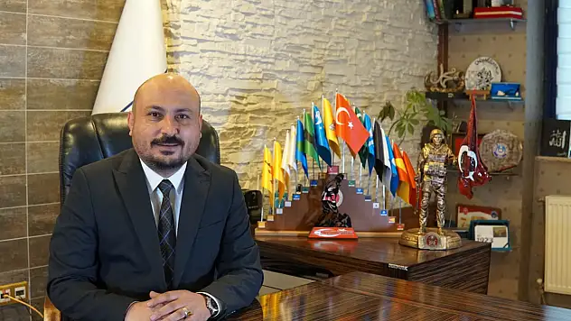 'Kadınlar yaşamın, üretimin, bilimin, sanatın ve emeğin en güçlü taşıyıcılarıdır'