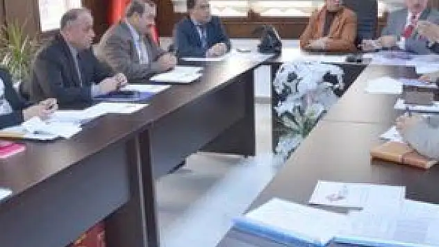 KADINLARA YÖNELİK ŞİDDET VE TÖRE CİNAYETLERİ İÇİN TOPLANTI YAPILDI