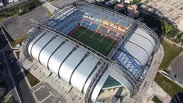 Kadir Has Stadyumu ve Kongre Merkezi yenileniyor