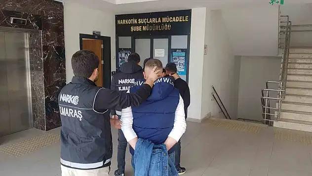 Binlerce sentetik ecza ele geçirildi