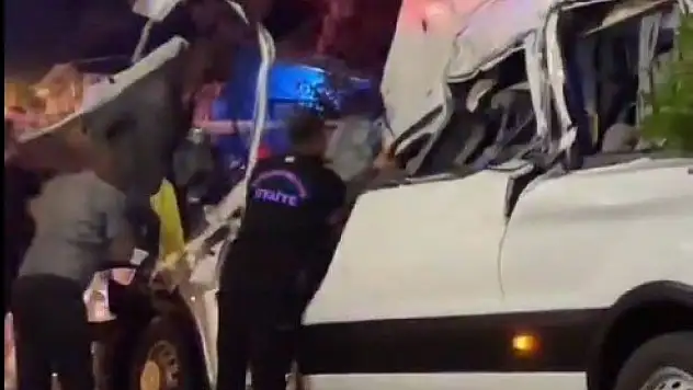 Trafik kazasında bir kişi öldü, iki kişi de yaralandı!