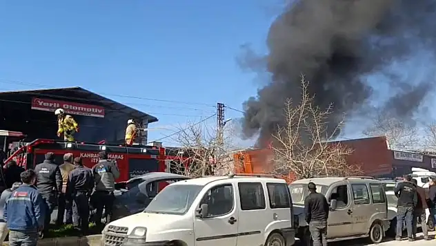 Kahramanmaraş Küçük Sanayi Sitesi'nde yangın