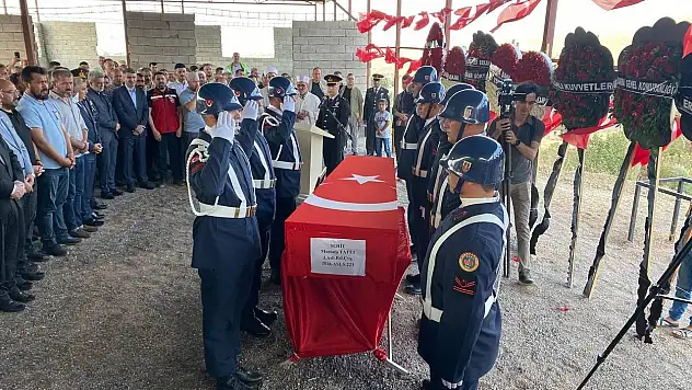 Kahramanmaraşlı şehit son yolculuğuna uğurlandı