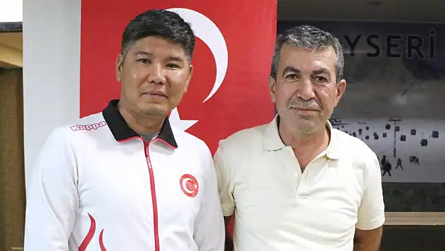 Kairat Baigudinov: Olimpiyatlara 2 sporcu göndermeyi hedefliyoruz