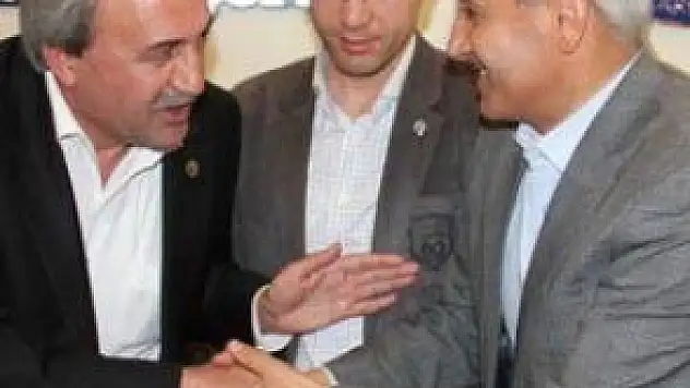 KALKAN, AKP'DEN ADAY OLACAKMIŞ!