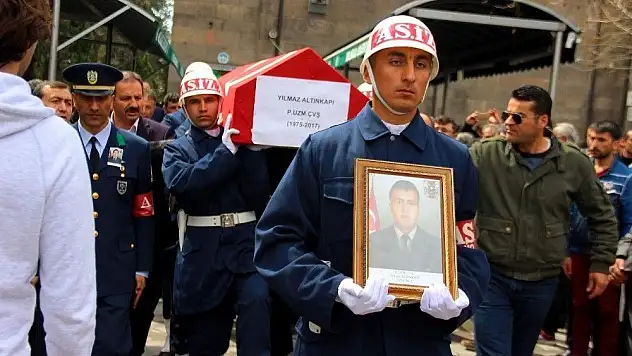 Kalp krizi geçiren Uzman Çavuş hayatını kaybetti