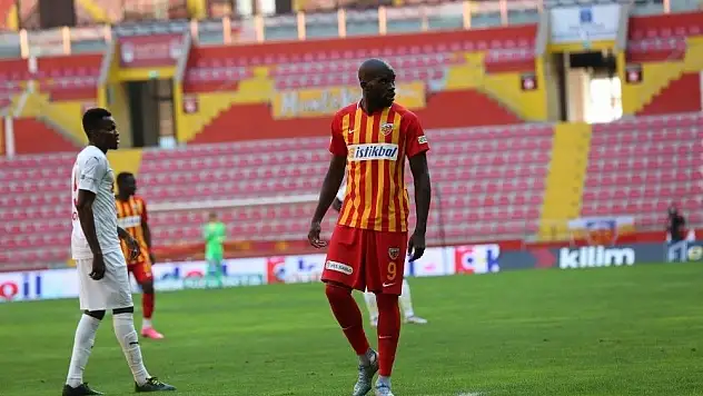 Kanga ile İlhan depe neden oynamadı?