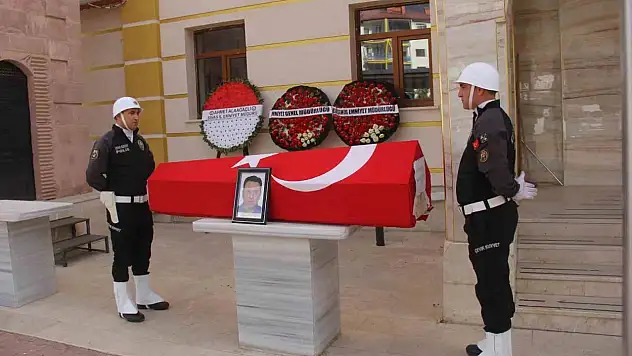 43 yaşındaki polis memuru Kenan Karaduman hayatını kaybetti!