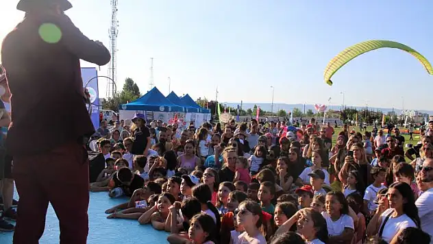 Kanseri yenmeyi başardılar