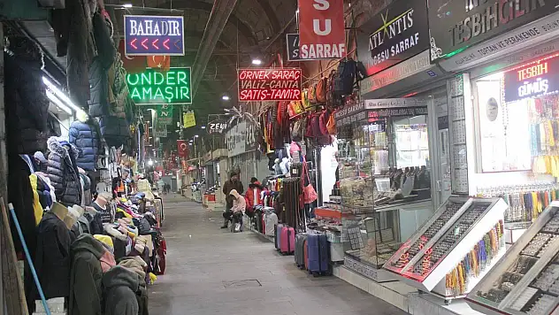 Kapalı Çarşı Dernek Başkanı: Durum vahim!