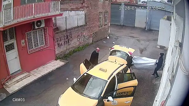 Kapıyı kırdılar, damdan girdiler: 148 bisiklet çaldılar